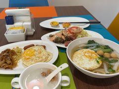 -珠海拱北口岸希尔顿欢朋酒店