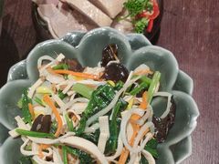 -古都历食南京菜·烤鸭·鸭血粉丝·汤包(南京博物院店)