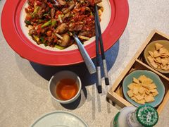 -有红鸡毛店·川菜(建设路店)