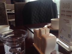 -荣誉国际酒店-云顶旋转餐厅