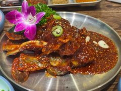 -明洞阿姨·韩式酱蟹烤肉·创意料理(三元桥店)