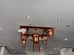 -桥香园过桥米线(国贸店)