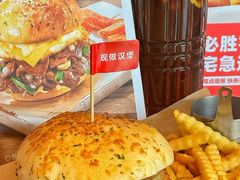 -必胜客(白石桥店)