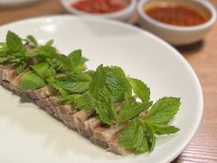 牛扒烀白切-一坐一忘云南菜(三里屯店)