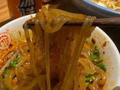 -万记麻辣烫国展总店
