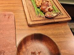 -良米山·云南野生菌过桥米线(上海首店)