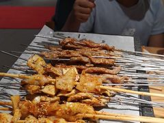 -喝丢一只鞋海鲜烧烤·海肠捞饭(东关街店)