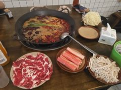 -黄潇洒老火锅(九眼桥宏济巷店)