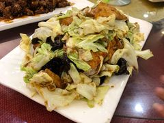 酱爆圆白菜-桃子餐厅·天津菜(红星路直营店)