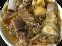 黑椒牛仔骨-三身人金新肠粉(丹霞店)