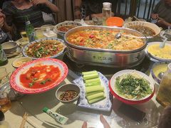 -牟记江湖特色重庆菜鱼蛋青蛙黄鳝海参(巴南区鱼洞鲁能店)
