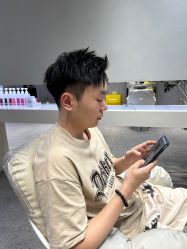 -禾曼造型