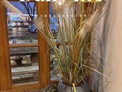 -蜜桃餐厅·伴山(湖滨商业街店)