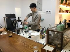 -Line 咖啡(石厦花园店)