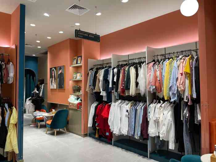 海马体照相馆南宁青秀万达广场店