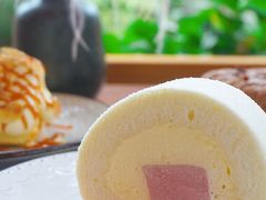 玫瑰覆盆子奶冻卷-瑭风赏阁