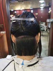 -十六番发型师事务所