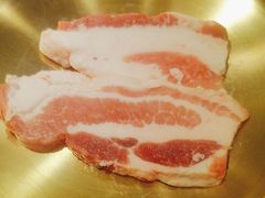 -臻牛烤肉