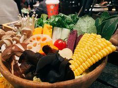 -湊湊火锅·茶憩(新中关购物中心店)