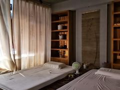 -泰·菩提树下[泰式按摩x精油SPAx肩颈头疗](新景店)