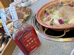 -阿婆情腊排骨火锅(金虹路店)