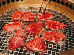 -铭牛烧肉·和牛海鲜自助(高新月牙湖店)