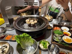 -围炉肉舍•炭烤活鳗•丹东海鲜烤肉(步行街店)