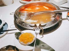 -左庭右院鲜牛肉火锅(金山万达店)