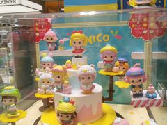 -泡泡玛特POPMART(蓝色港湾店)