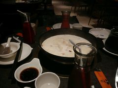-煲宫猪肚鸡(昆山金鹰国际购物中心店)