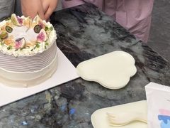 -山与蓝·轻糖鲜果蛋糕(勒泰店)