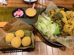 -七楽·韩式欢聚餐厅 치르치르(龙泉驿万达店)
