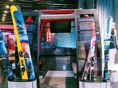 -SNOW51城市滑雪(万象城店)