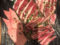 澳洲雪花牛肉-千寻烧肉(政务区店)
