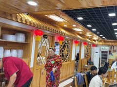 -屯老二农家铁锅炖·行业领军者(梅江店)