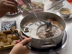 -刘少华贵州小黄牛·鲜牛肉火锅(总店)