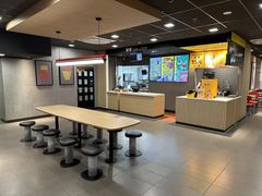 -麦当劳(江湾镇店)