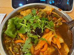 -柳州肥姨妈大骨螺蛳粉(东靖路店)