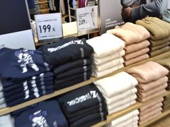 -优衣库(东莞汇一城店)