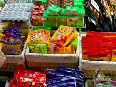 零售区-CITY MART城市集市·里弄(北外滩来福士广场店)