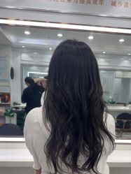 -镁连社·美联社
