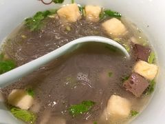 -回味鸭血粉丝汤(新城市广场店)