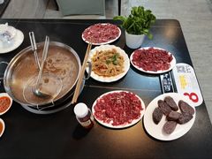 -一鼎牛鲜活牛肉城(晋江海峡国际食品城店)