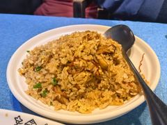 -香巴拉云南餐厅(华莱坞店)