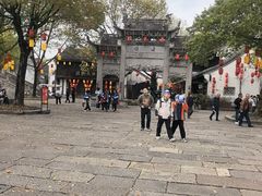 -鲁镇