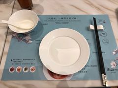 餐具摆设-南山鲜虾面·活鲜小馆·海味大连菜(南山总店)