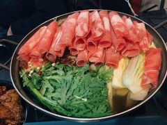 部队锅-MI WU FACTORY米屋美食工厂餐厅(绿地店)