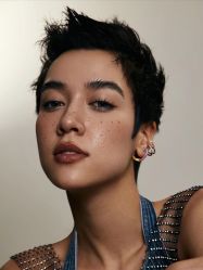 -变画·发型STUDIO