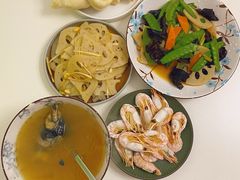 -鲸励母婴月嫂(望京店)