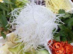 -官塘陈记鱼生·潮汕砂锅粥·牛肉火锅(潮枫路总店)